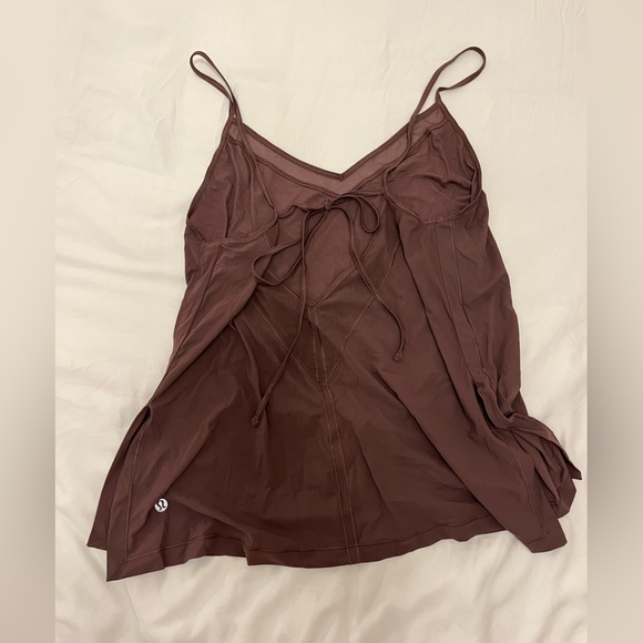 Lululemon purple athletic top - Picture 2 of 4